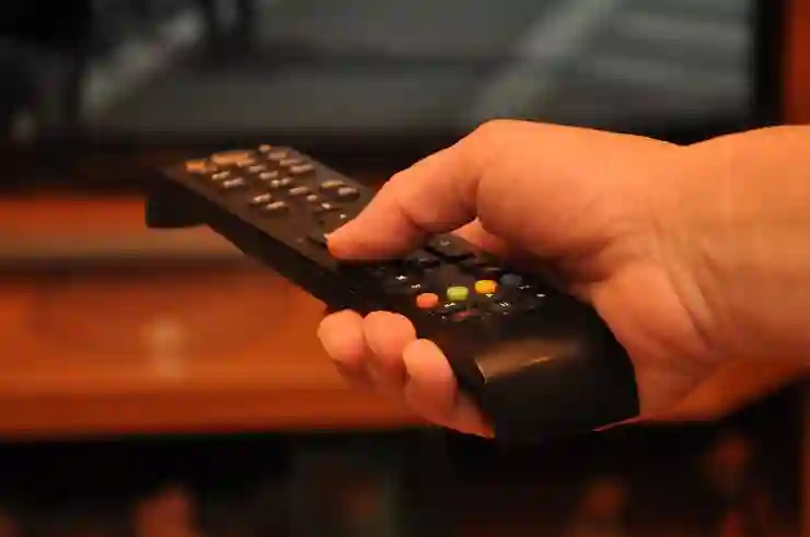 삼성 QLED 85인치 TV 스마트 티비 리모컨 특징