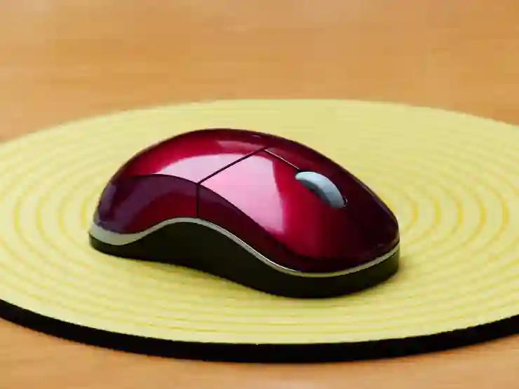 RAZER RGB 마우스패드로 게임의 세계를 더욱 화려하게 만들어보자!