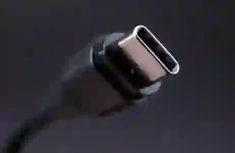 디지털 연결의 세계: DP, HDMI, DVI와 VGA의 모든 것 알아보기