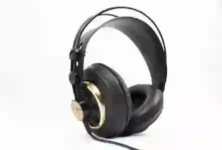 AKG N9 무선 블루투스 헤드폰의 매력을 알아보자